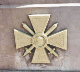 Croix après l'aérogommage